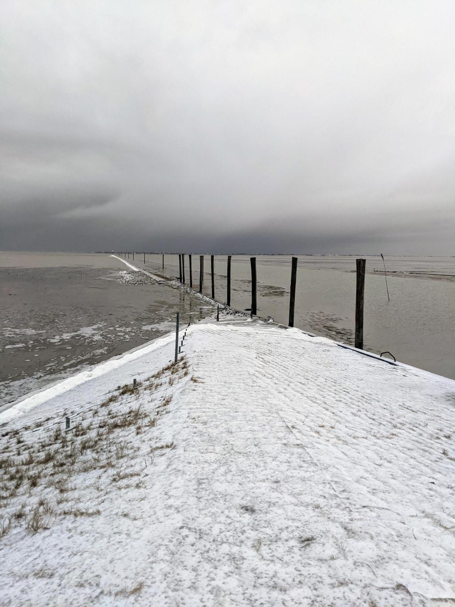 Drei-Insel-Blick Nessmersiel Exterior photo